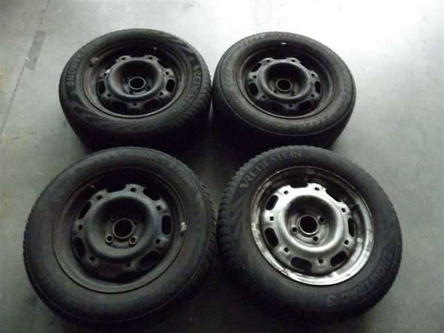 SATZ (4x) Winterreifen mit Stahlfelgen 185/65 R14 86T